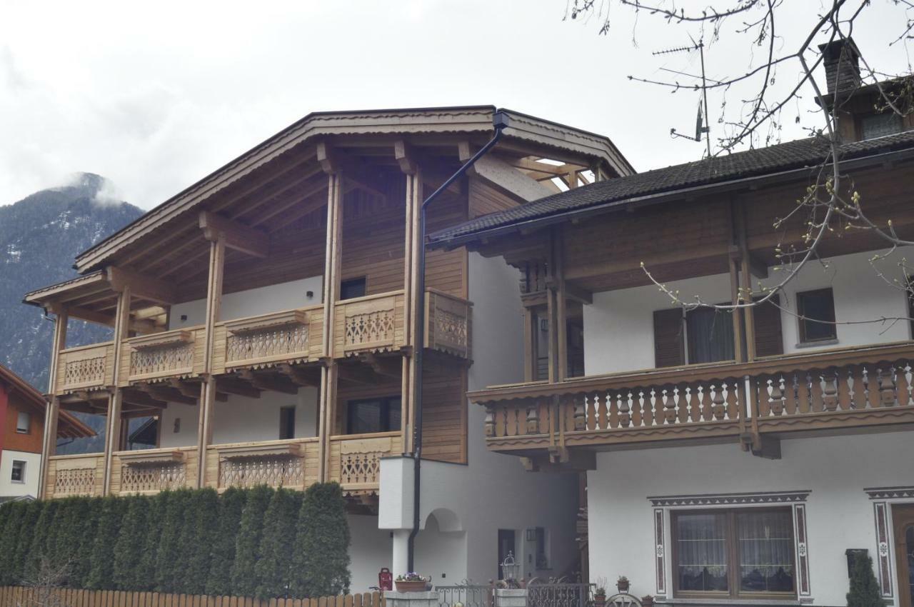 Garni Schwarzenstein Hotell Campo Tures Eksteriør bilde